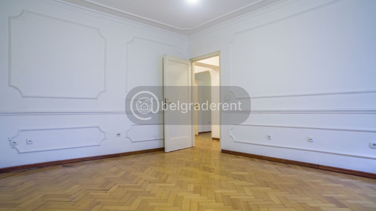Two-Bedroom Apartment in Stari Grad photo 2 of 8