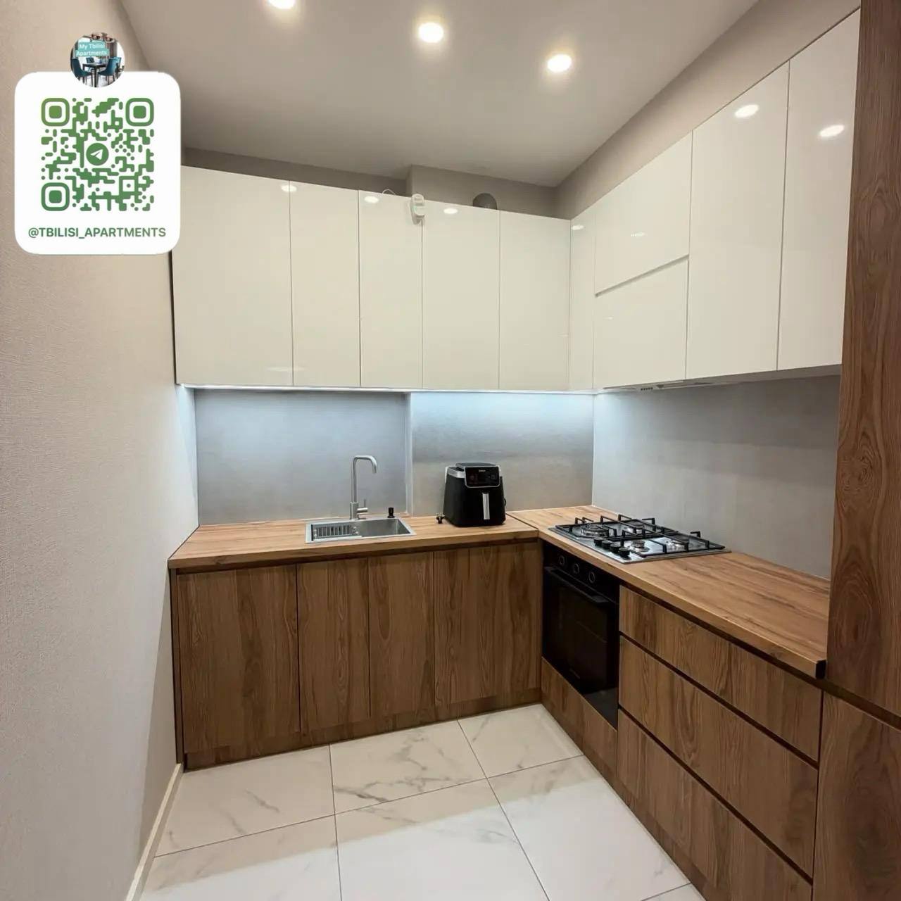 One-Bedroom Apartment in Monolith Green City photo 3 of 8