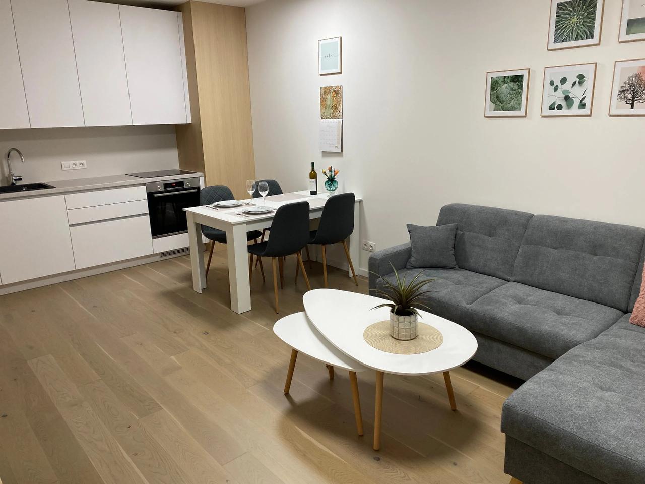Furnished 2-Room Apartment in ZWIRN, Ružinov photo 1 of 8