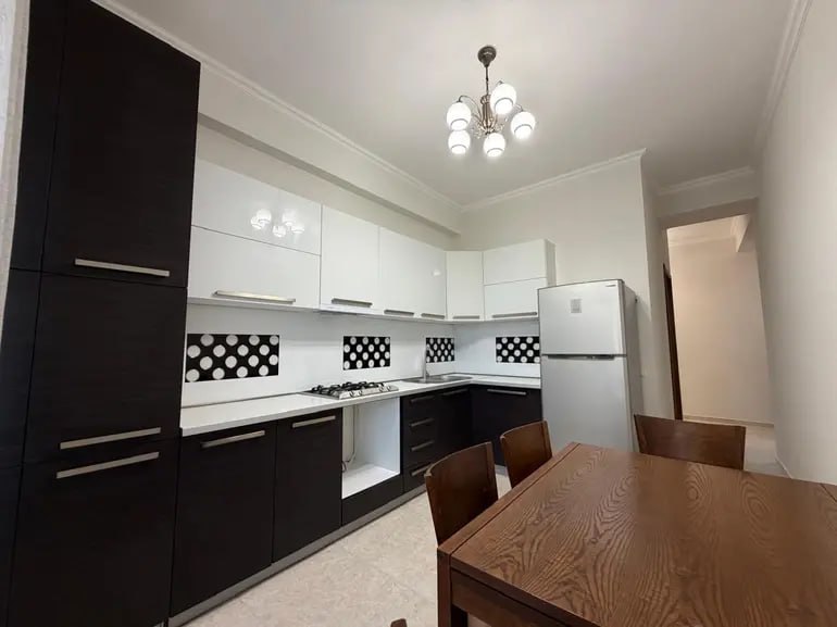 Two-Bedroom Apartment in Didube photo 7 of 8