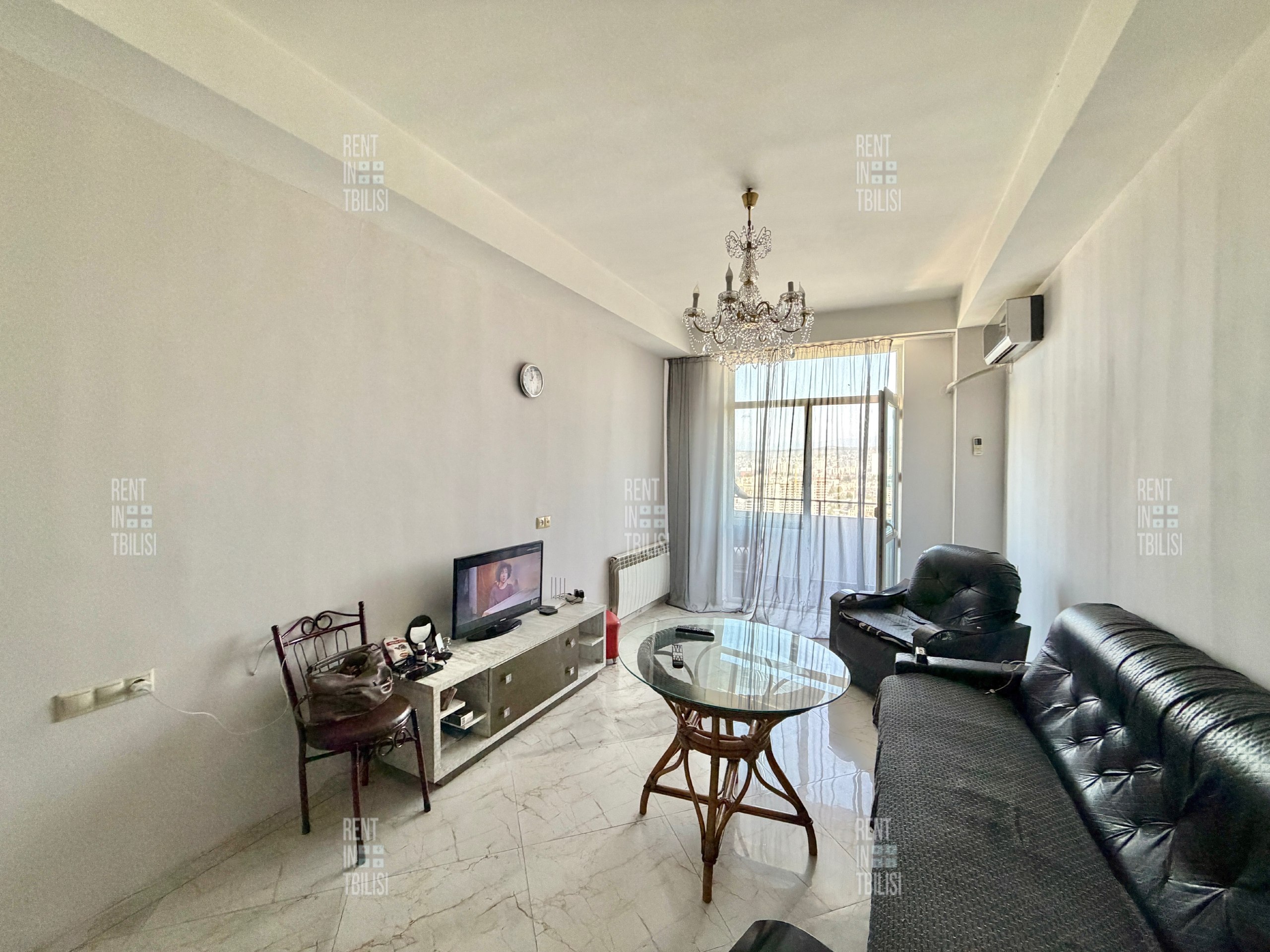 2-Bedroom Apartment in Saburtalo photo 2 of 8