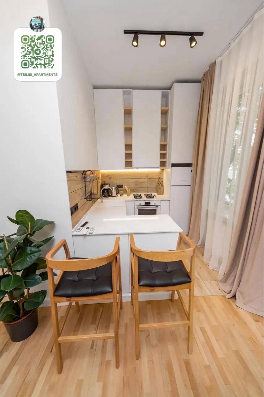 One-Bedroom Apartment in Vake photo 3 of 8