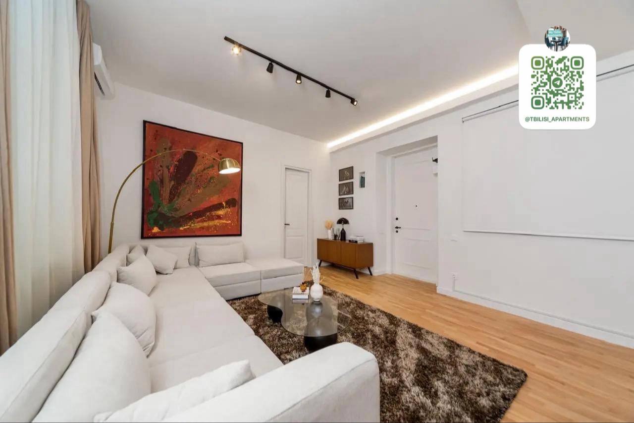 One-Bedroom Apartment in Vake photo 6 of 8
