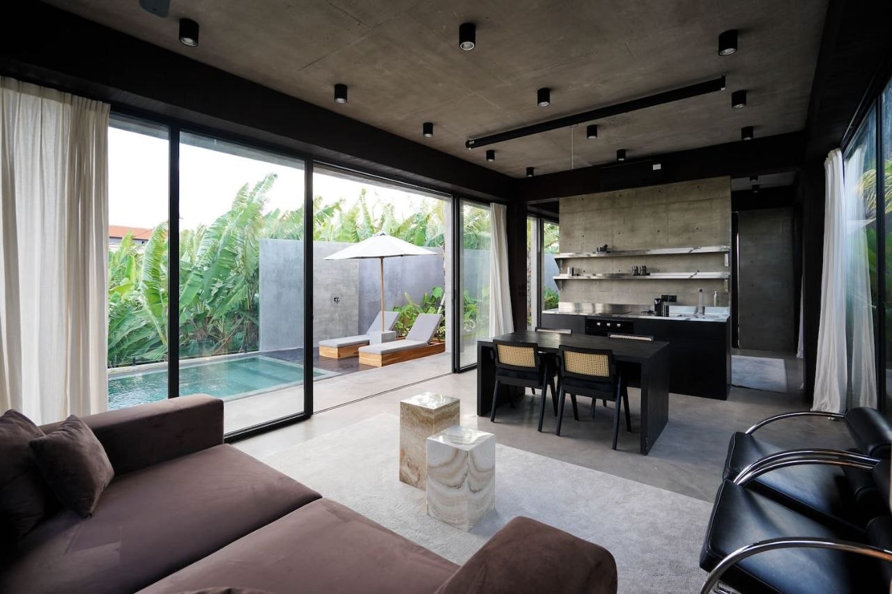 One-Bedroom Villa in Canggu with Jungle View photo 4 of 7