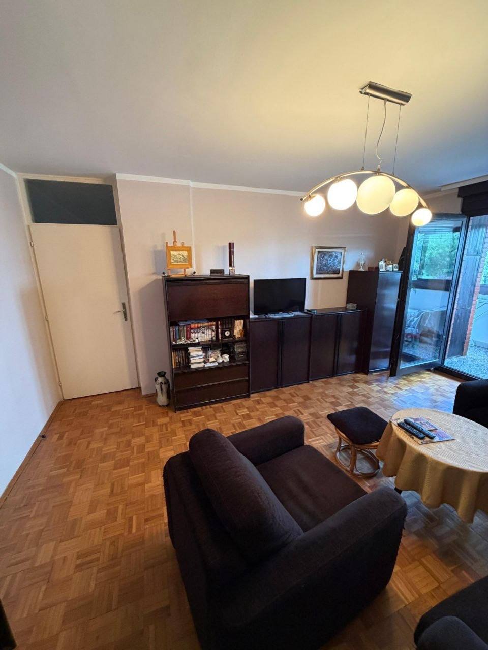 Four-Room Apartment in Novi Beograd photo 2 of 8
