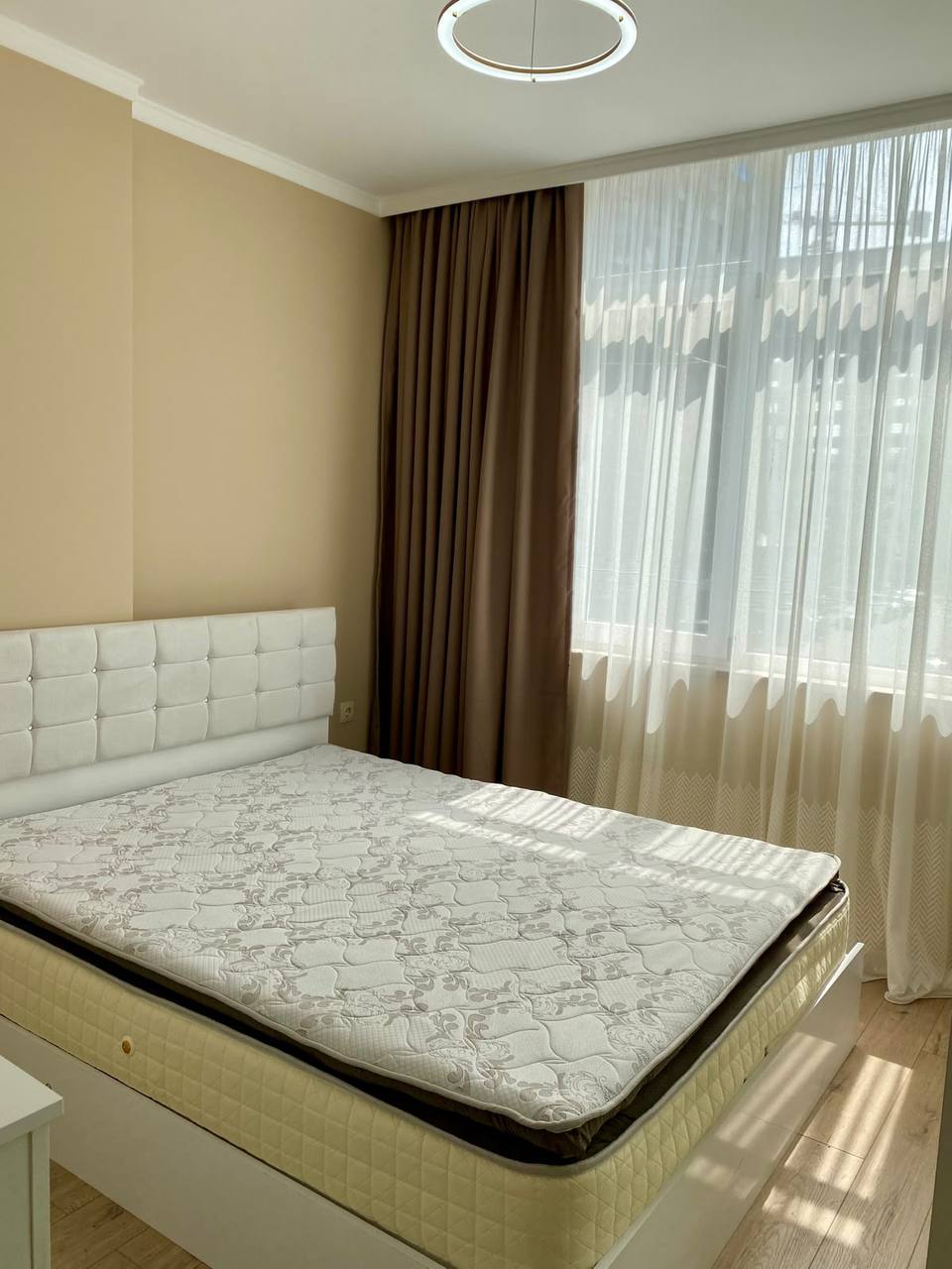Two-Bedroom Apartment with Mountain View photo 1 of 8