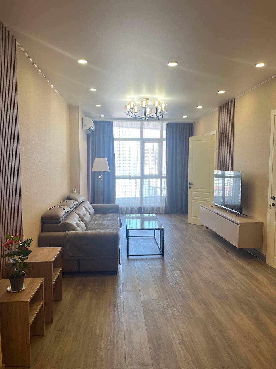2-Bedroom Sea-View Apartment near Grand Mall photo 7 of 7