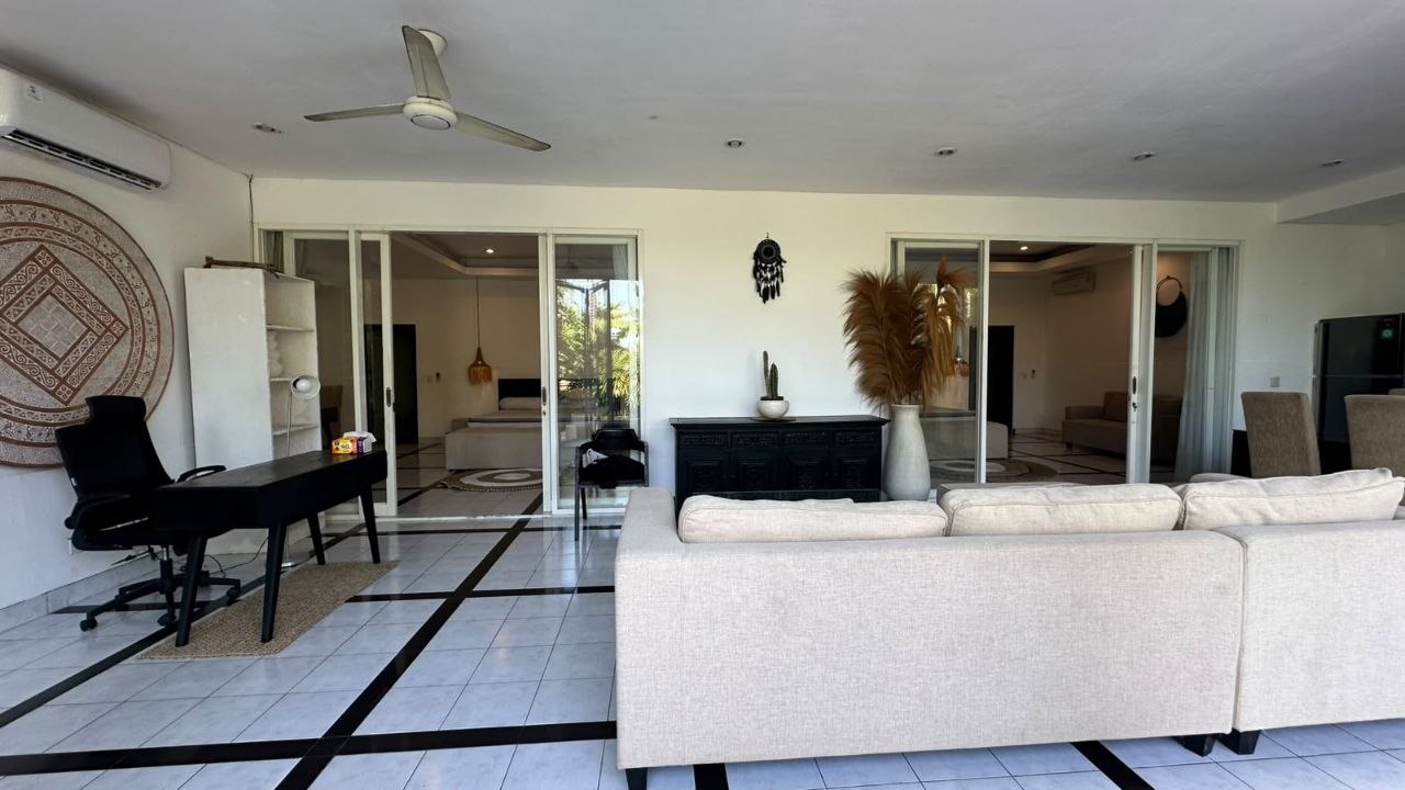 2-Bedroom Villa for Rent in Berawa photo 3 of 5