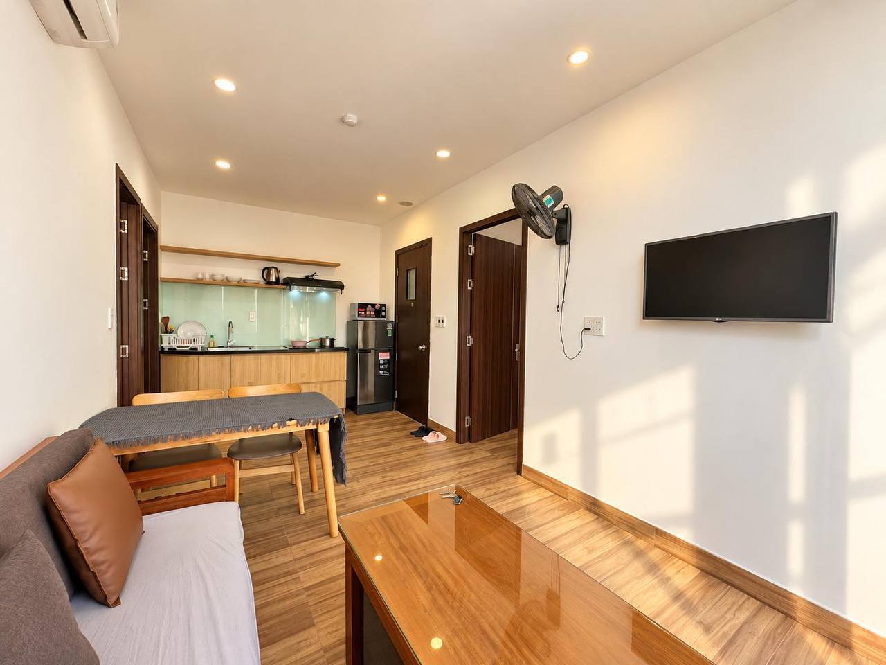 1-Bedroom Apartment in Son Tra photo 5 of 8