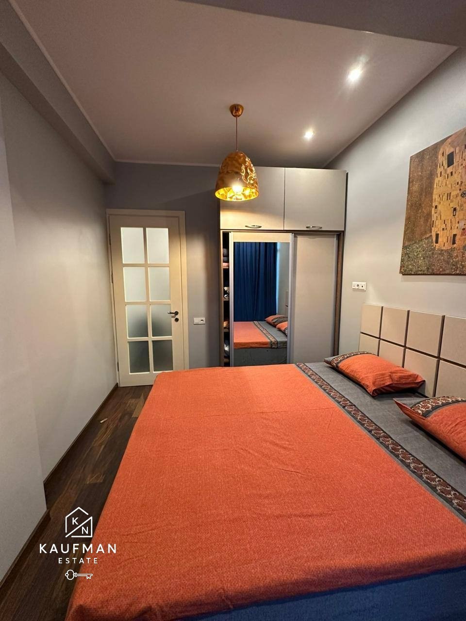 2-Bedroom Apartment Near the Sea photo 6 of 6