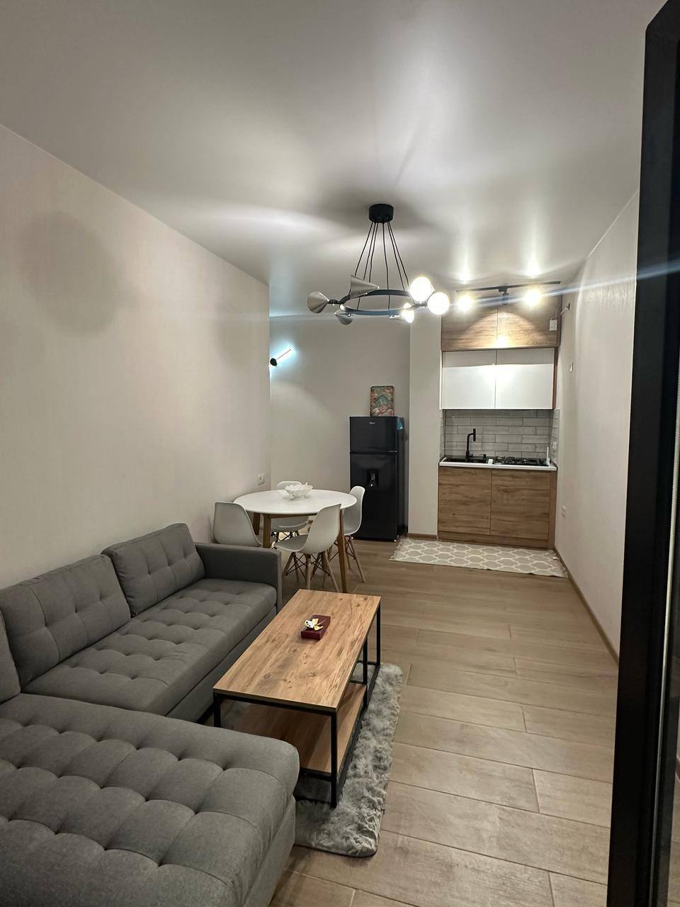 One-Bedroom Apartment in Saburtalo photo 6 of 8