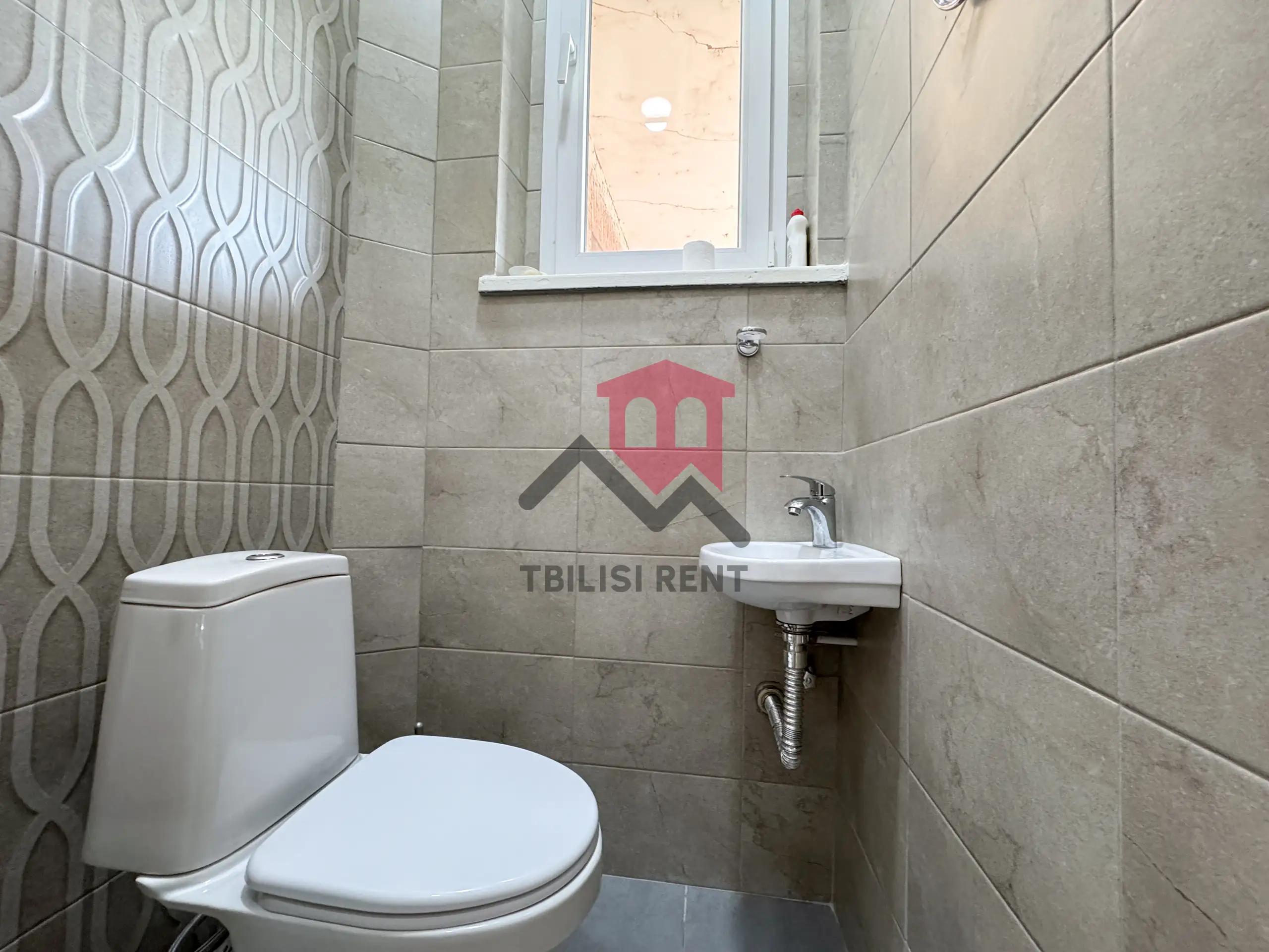 Spacious Authentic-Style Apartment in Didube photo 7 of 8