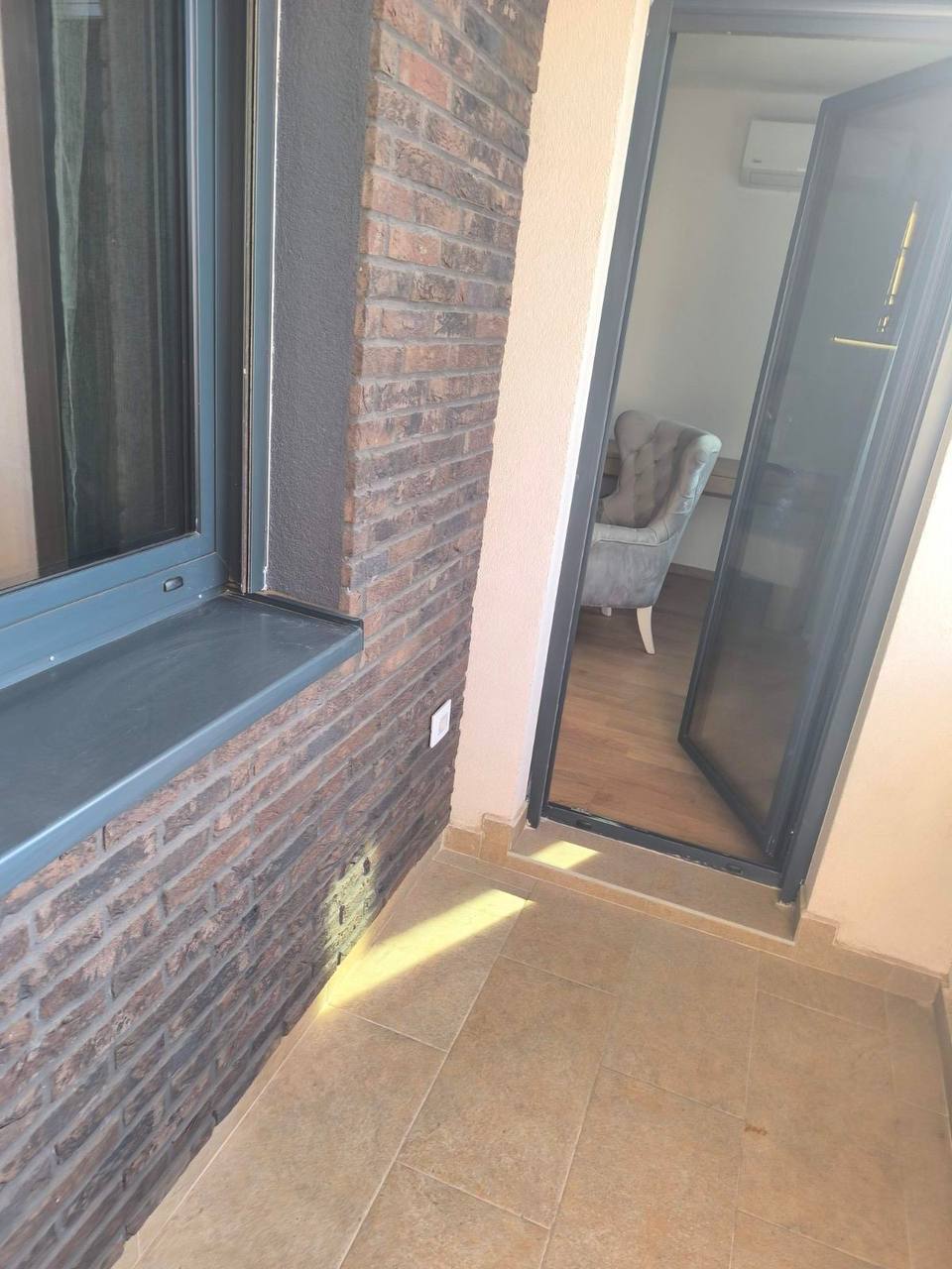 45 m² Apartment on Dragoslava Srejovica Street photo 5 of 5