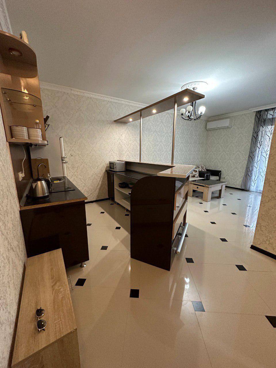 1-Bedroom Apartment on Sherif Khimshiashvili Street photo 3 of 8