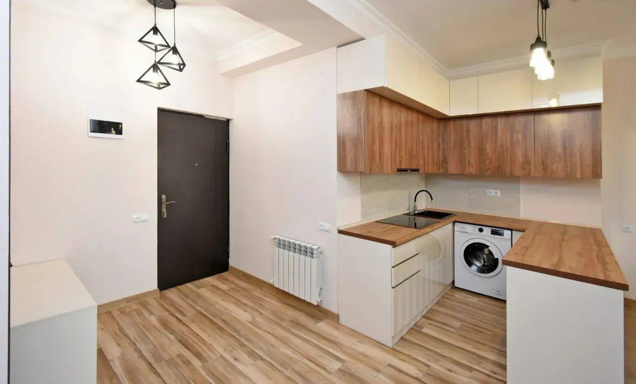 Furnished 2-Room Apartment in Arabkir photo 4 of 8