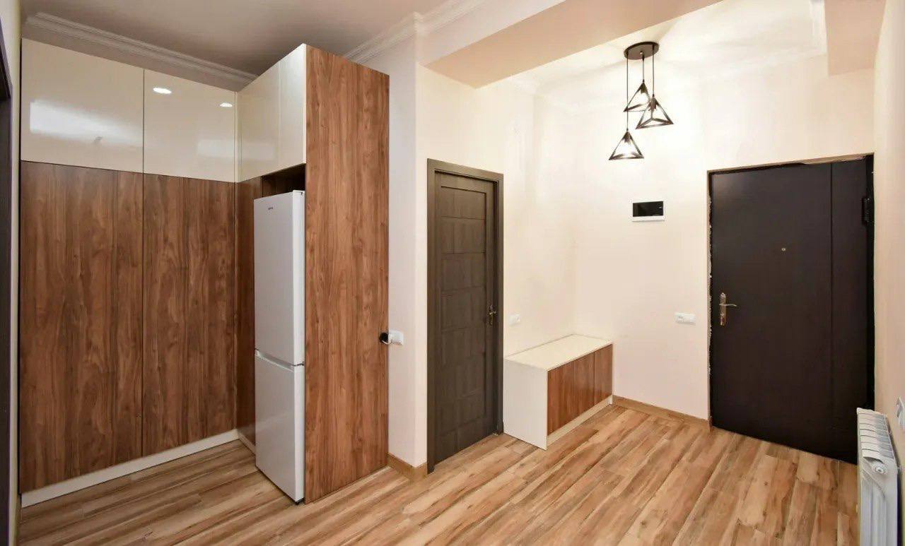 Furnished 2-Room Apartment in Arabkir photo 8 of 8