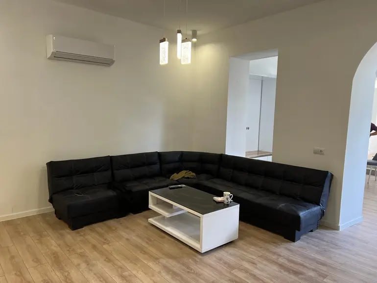 2-Bedroom Apartment in Chugureti photo 5 of 8