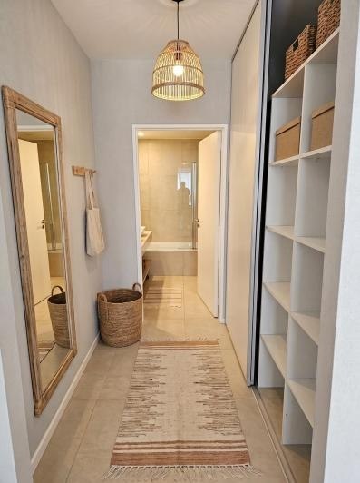 Spacious 2-Room Apartment in Nordelta photo 5 of 8