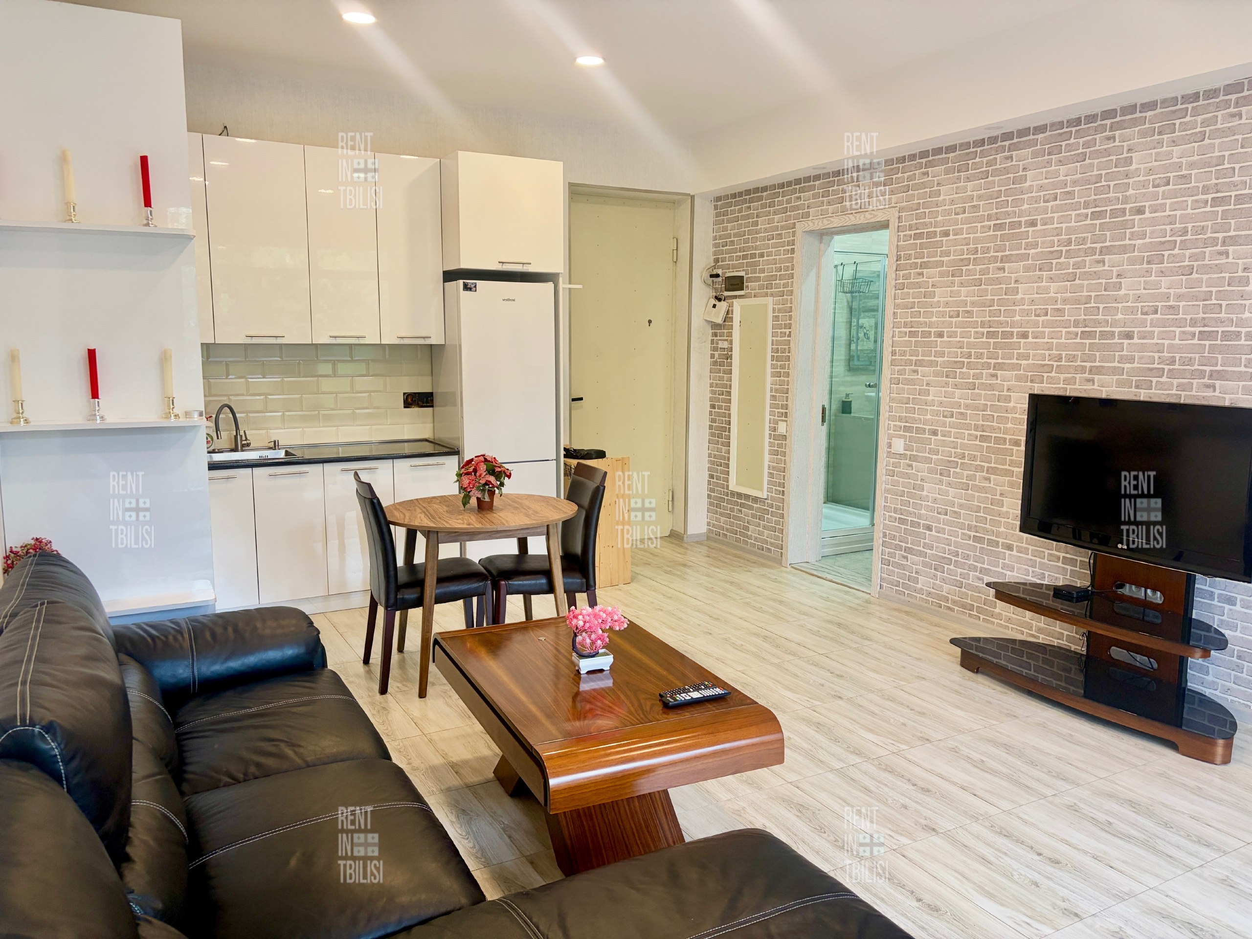 Luxury 1-Bedroom Apartment in Tbilisi photo 5 of 8