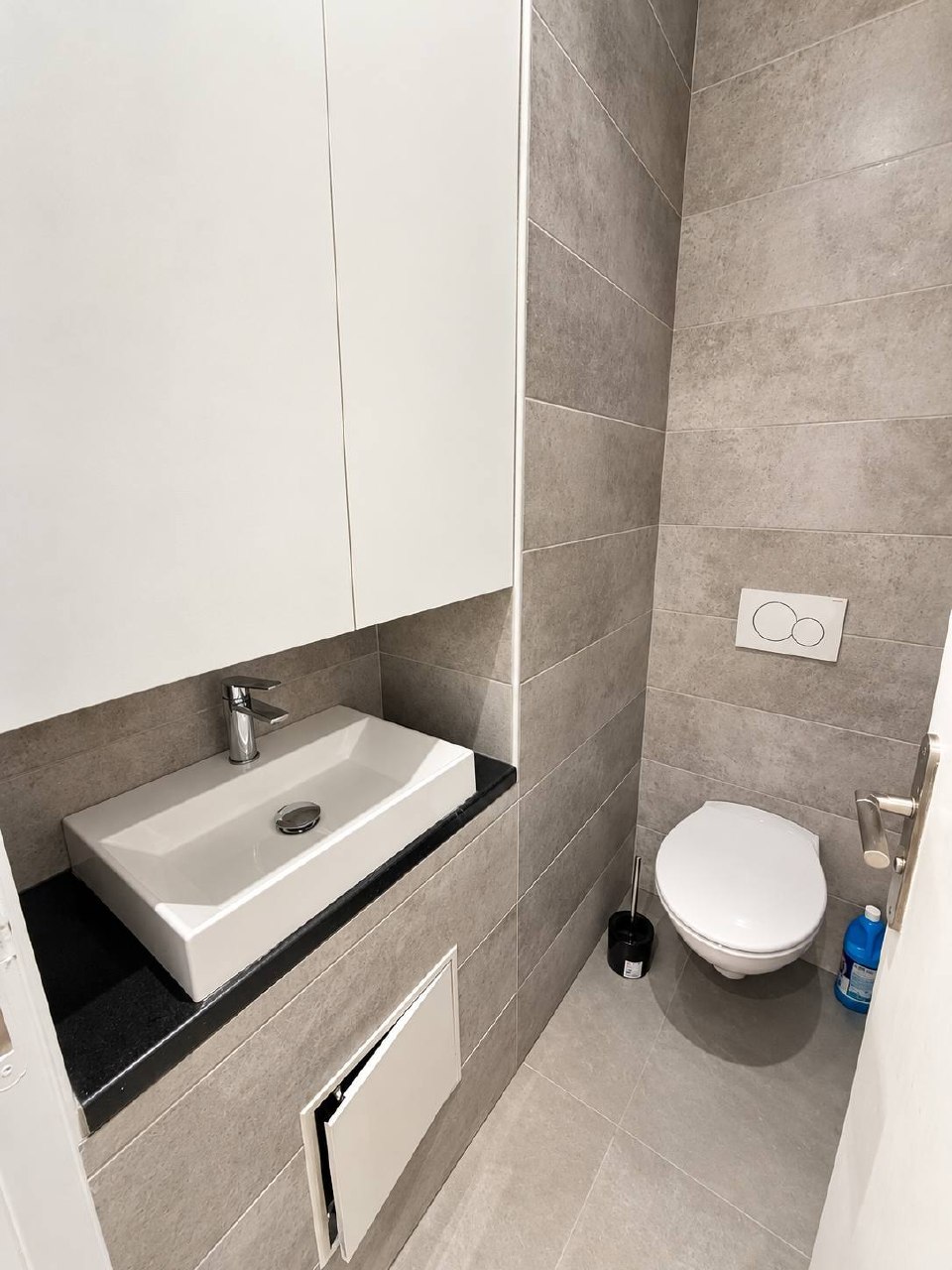 Two-Bedroom Apartment near Place Cambronne photo 4 of 7