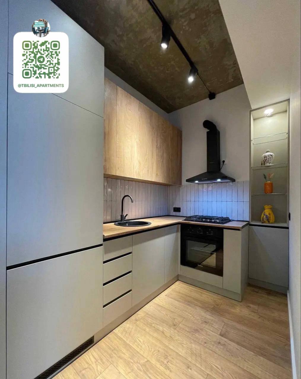 One-Bedroom Apartment in Terrace Ortachala photo 2 of 8