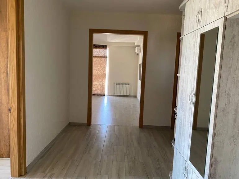 Spacious 2-Bedroom Apartment in Didube photo 7 of 8