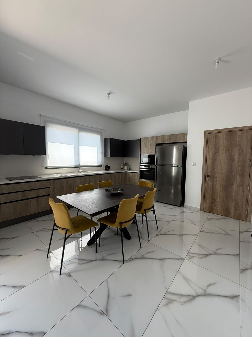 3-Bedroom Apartment in Potamos Germasogeias photo 1 of 7
