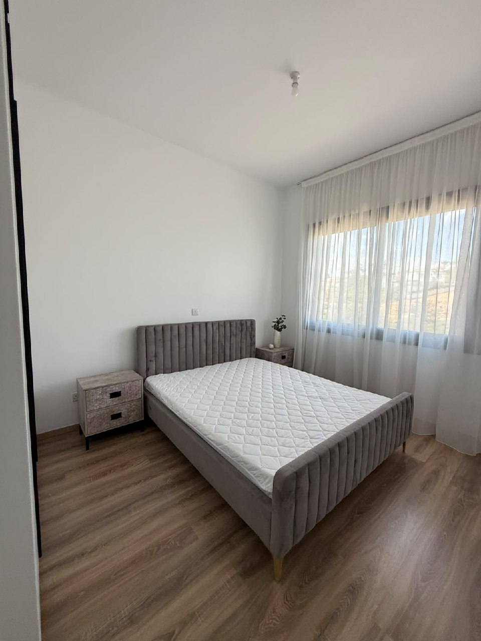 3-Bedroom Apartment in Potamos Germasogeias photo 6 of 7
