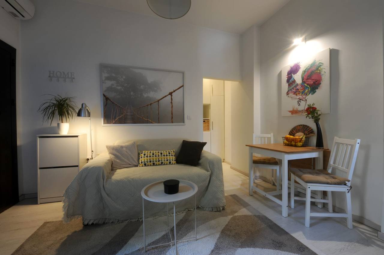 One-Bedroom Apartment in Dorcol photo 1 of 8