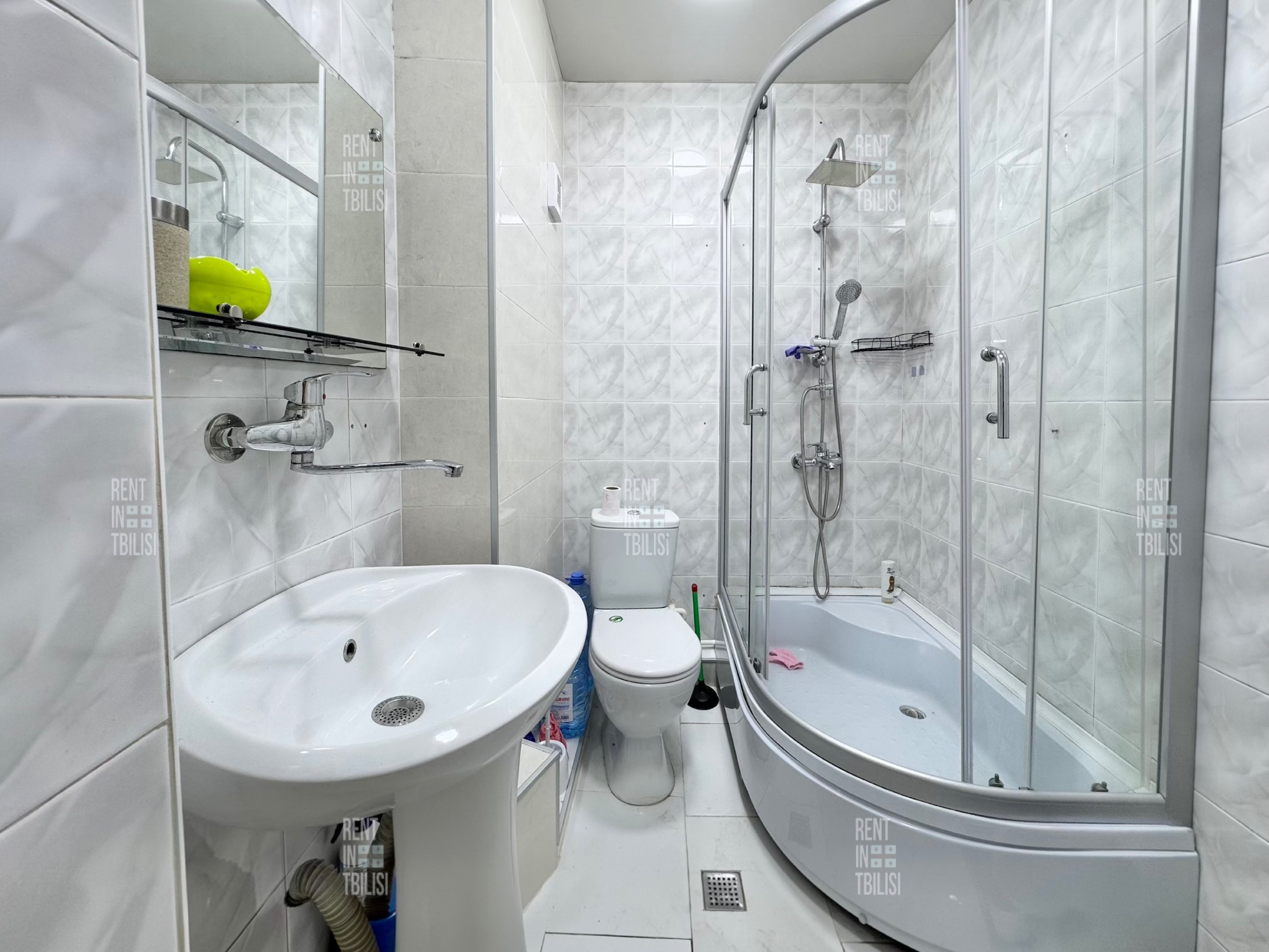 1-Bedroom Apartment in Nutsubidze photo 8 of 8