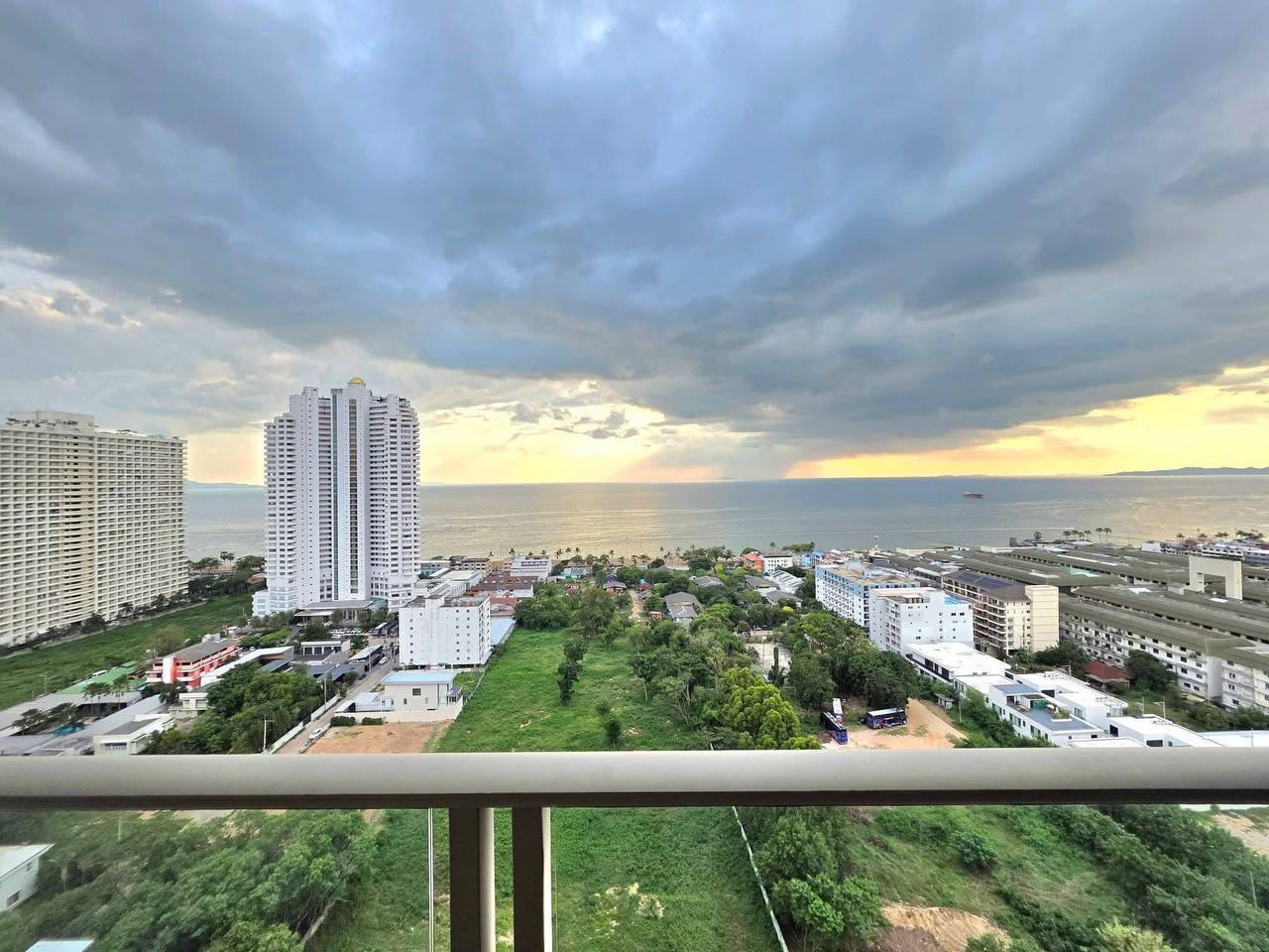 Однокомнатная квартира в Riviera Jomtien photo 5 of 8