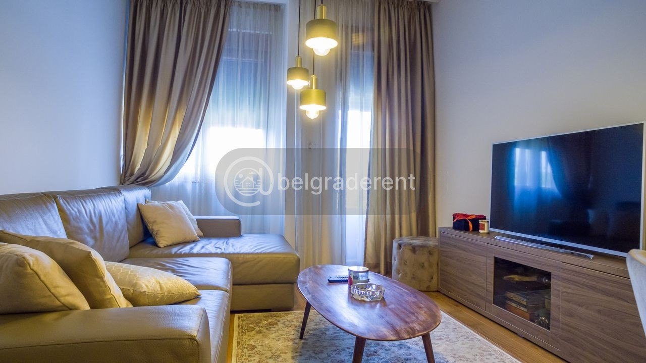 One-Bedroom Apartment in Belgrade photo 1 of 7