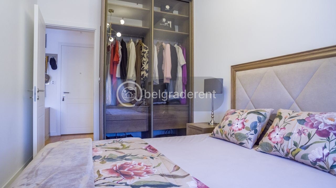 One-Bedroom Apartment in Belgrade photo 5 of 7