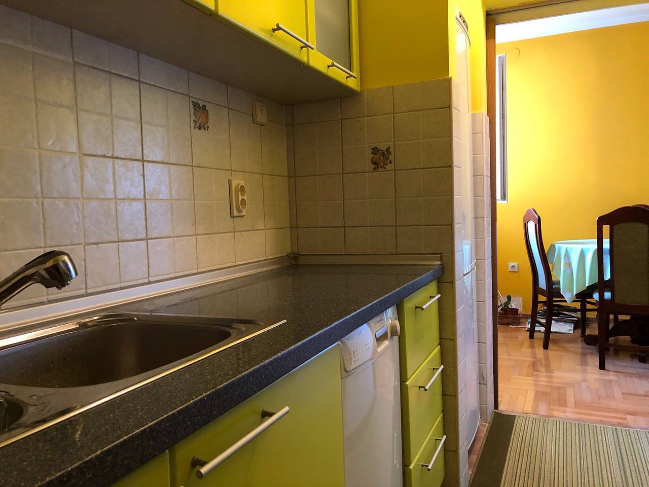3-Room Apartment in Zvezdara photo 3 of 8