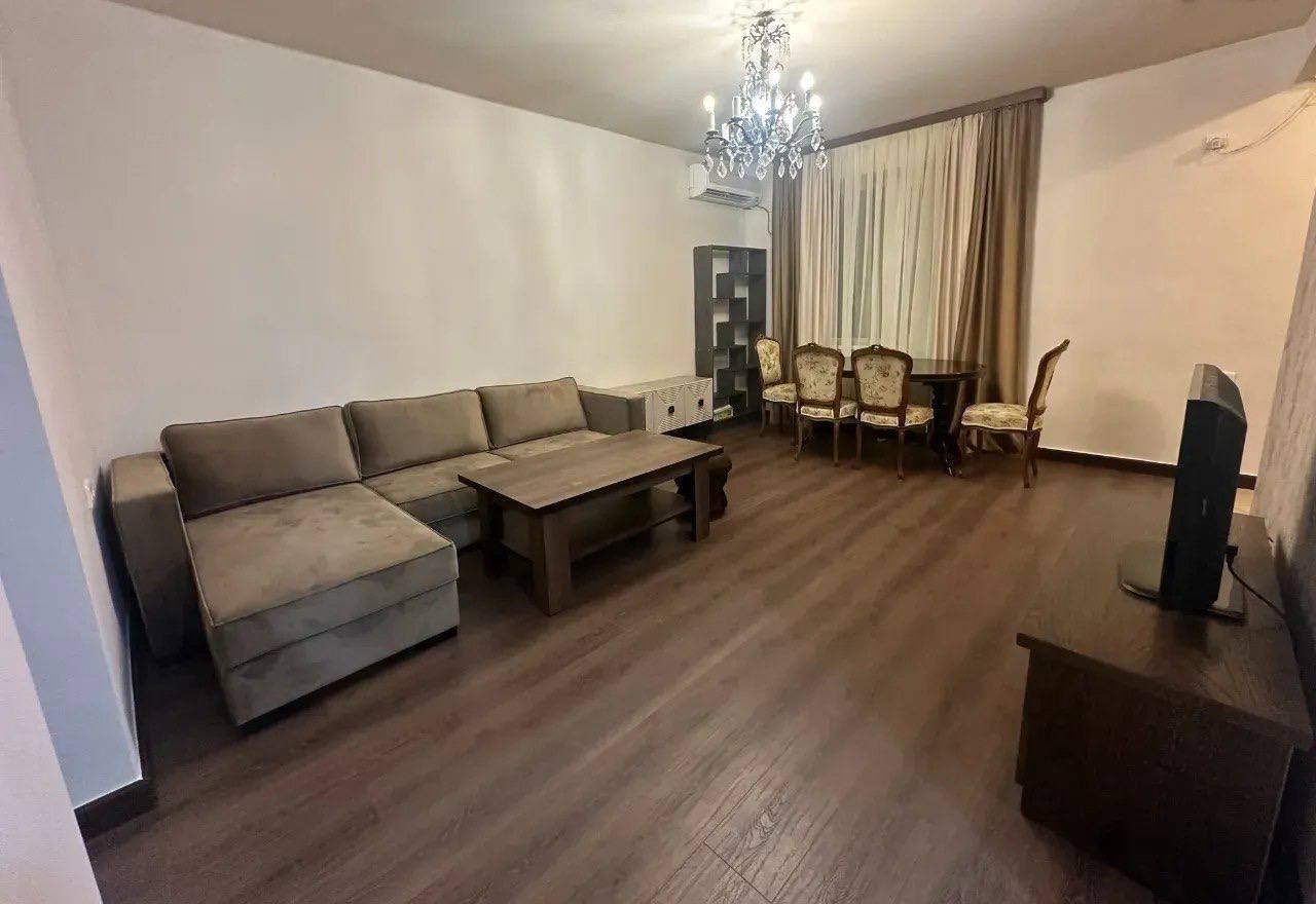Furnished 2-Room Apartment in Arabkir photo 1 of 8