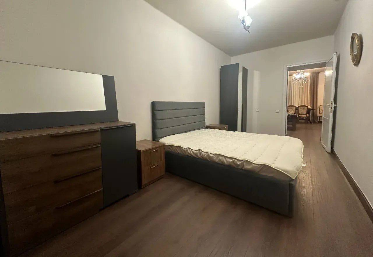 Furnished 2-Room Apartment in Arabkir photo 7 of 8
