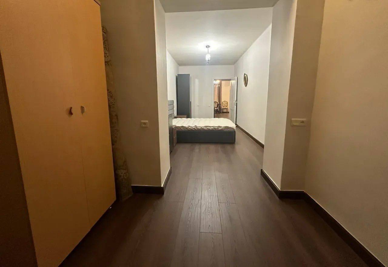 Furnished 2-Room Apartment in Arabkir photo 8 of 8