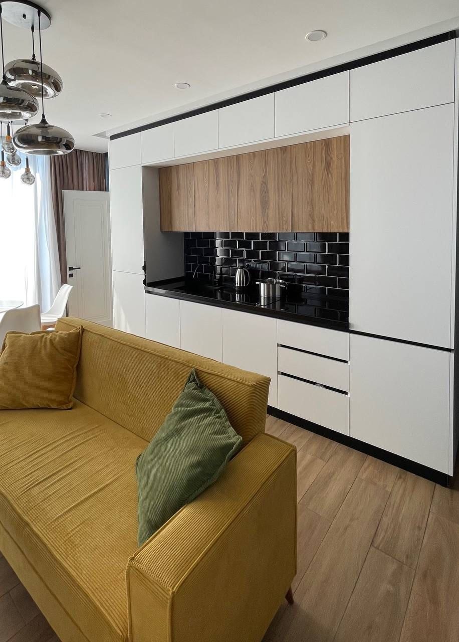 Sea-View Apartment in Batumi photo 3 of 8