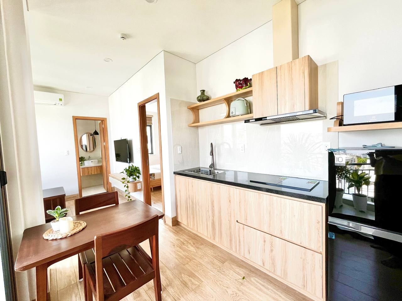 Brand-New 1-Bedroom Apartment in Khue My photo 4 of 8