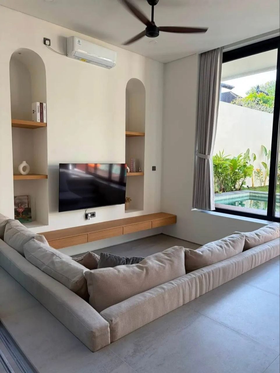 2-Bedroom Villa in Canggu photo 2 of 7