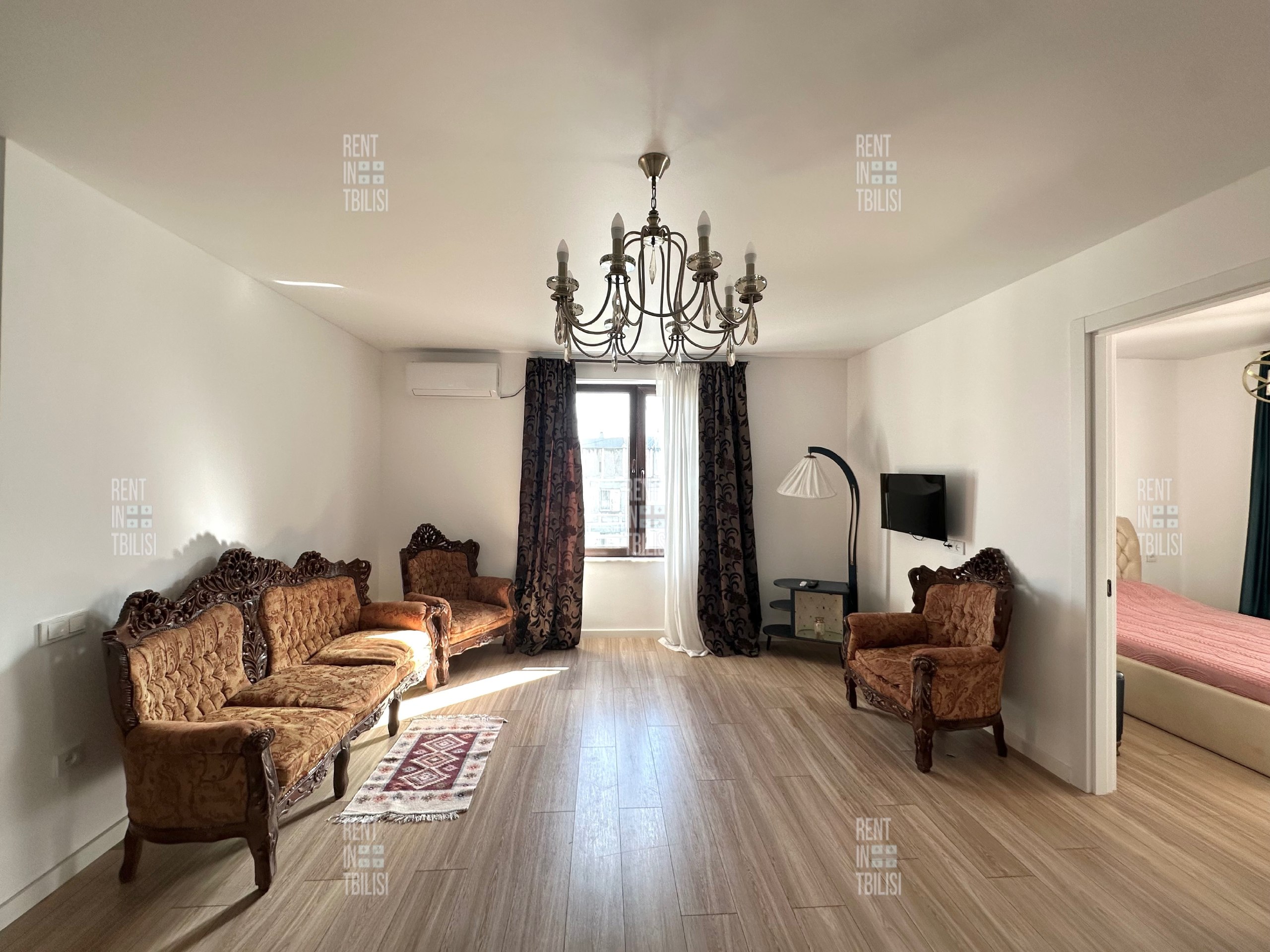 Renovated 2-Bedroom Apartment Near Technical University photo 2 of 8