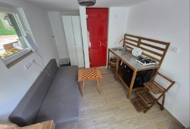Студия 18 м² в Земунe photo 2 of 3