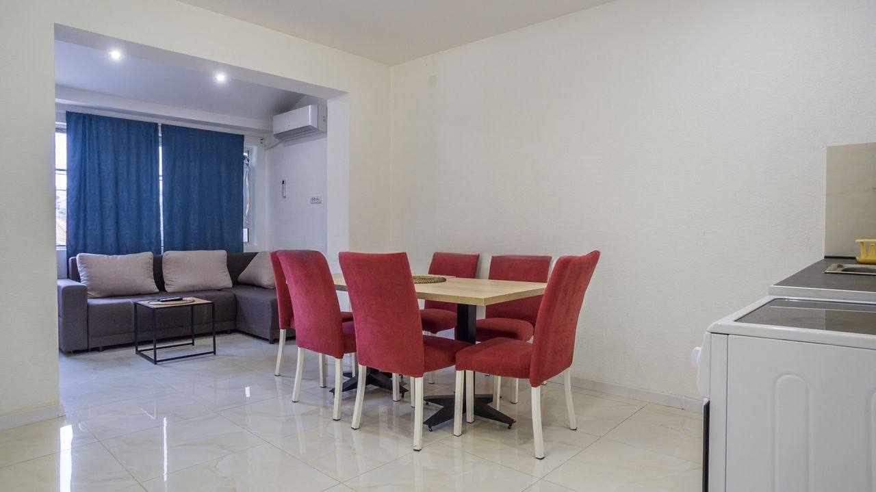 Three-Room Apartment in Zvezdara photo 5 of 8