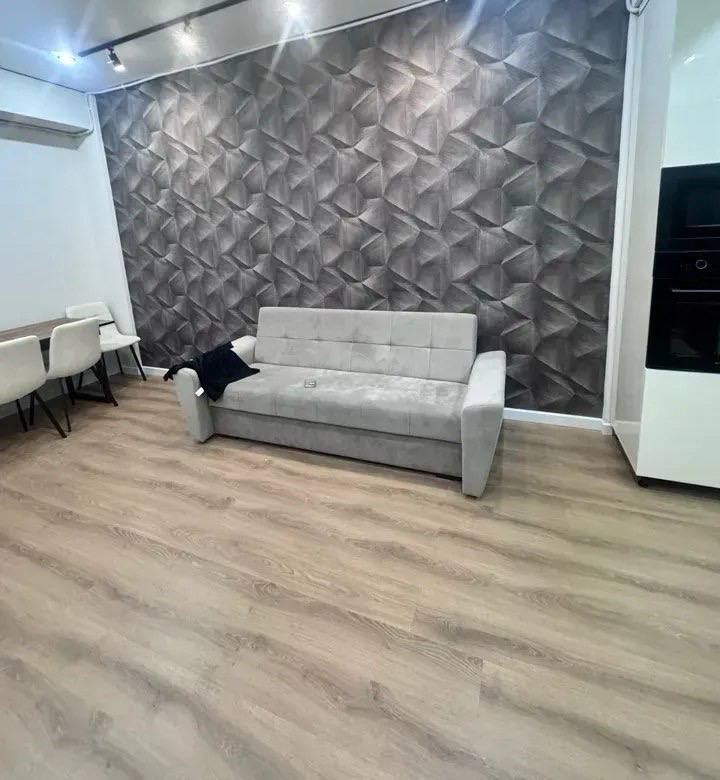 2-Bedroom Apartment in Kanaker-Zeytun photo 3 of 8