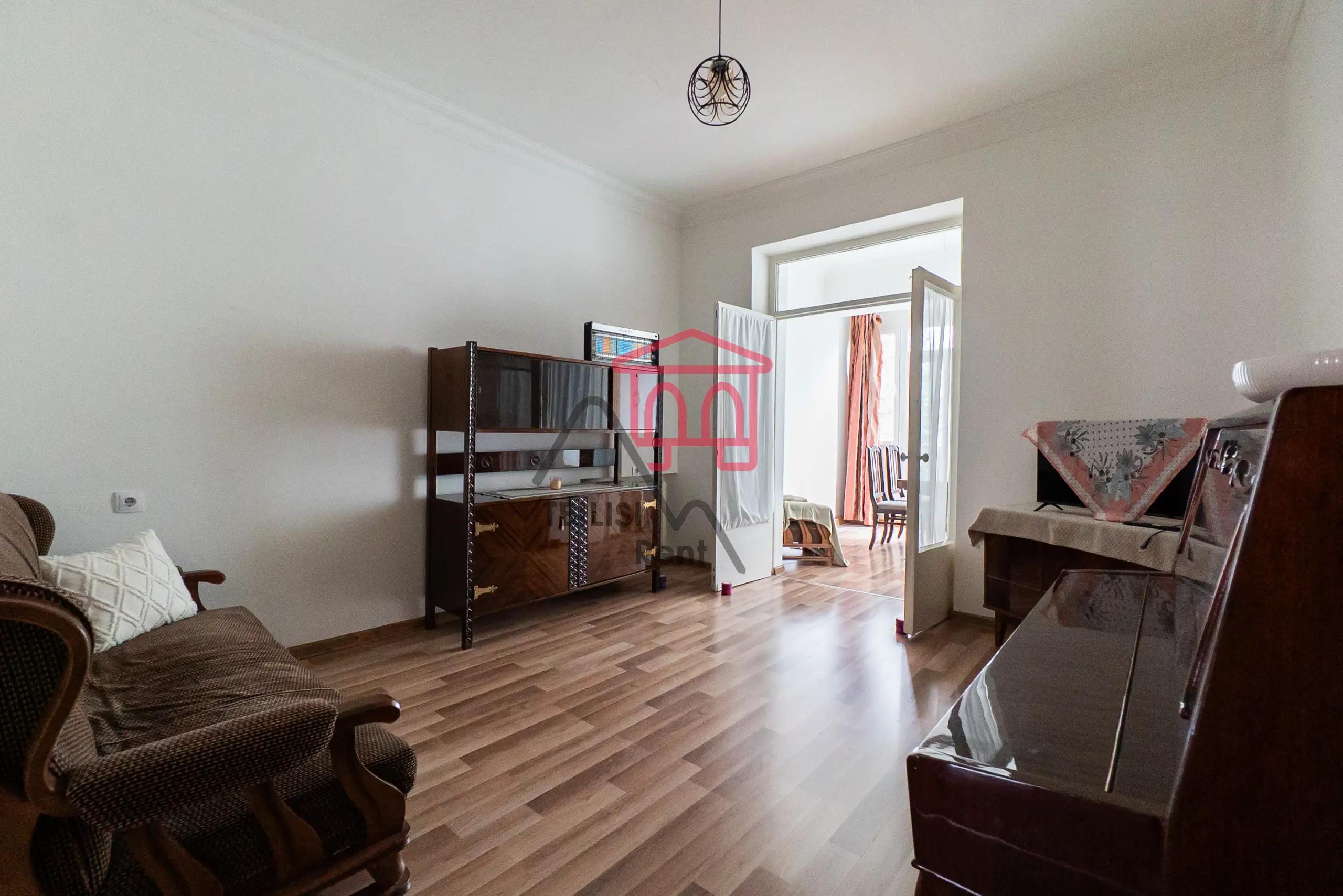 Spacious Apartment Near Vake Park photo 2 of 8