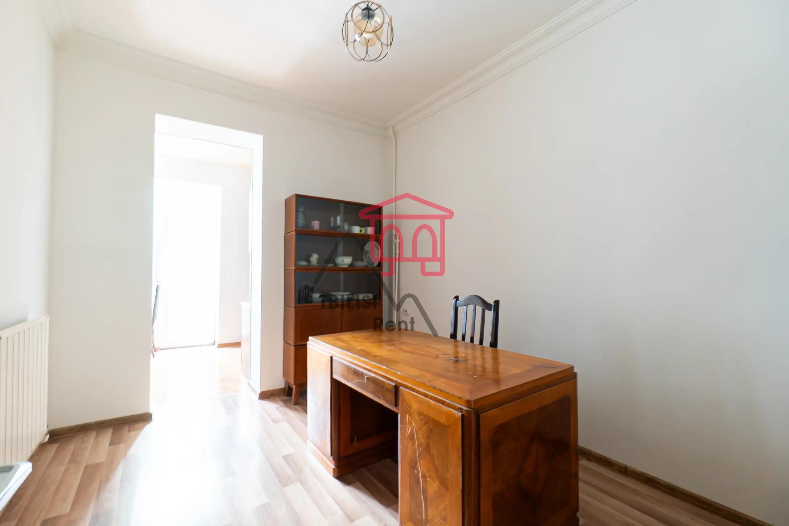 Spacious Apartment Near Vake Park photo 4 of 8