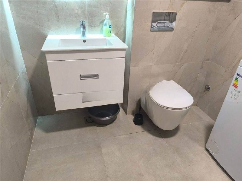 New 2-Room Apartment with Panoramic City View photo 8 of 8