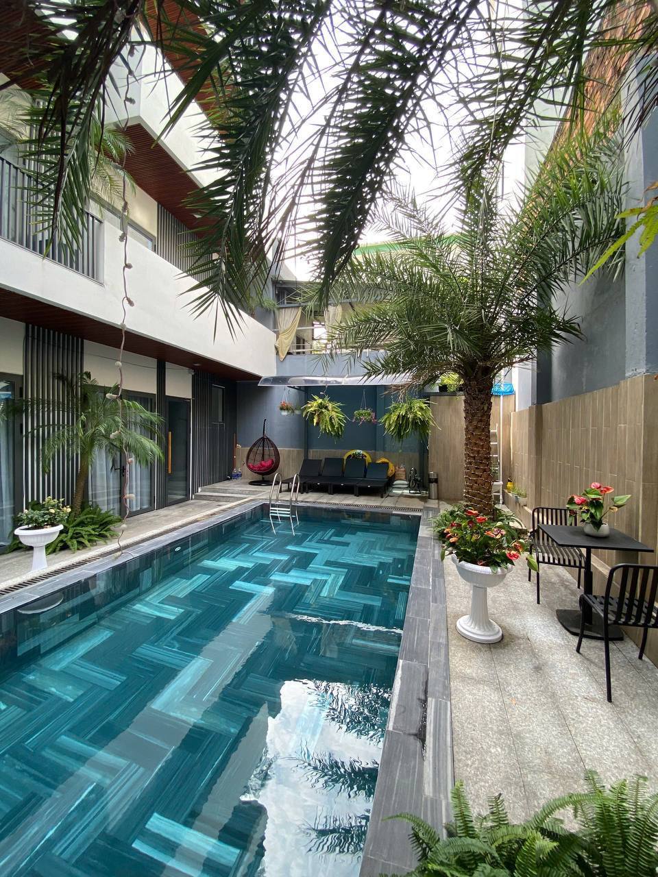 Luxury 1-Bedroom Apartment in My An photo 1 of 8
