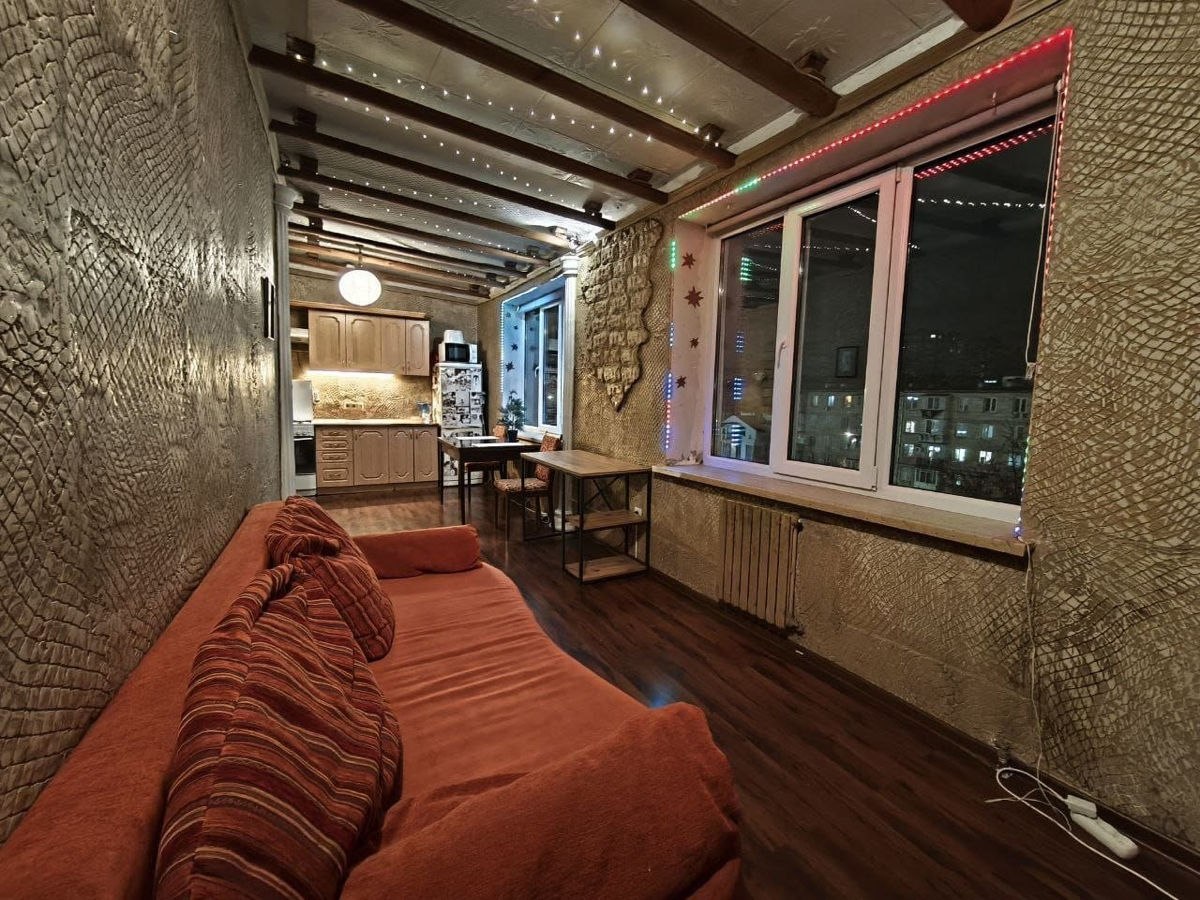 One-Room Apartment in Central Chisinau photo 2 of 8