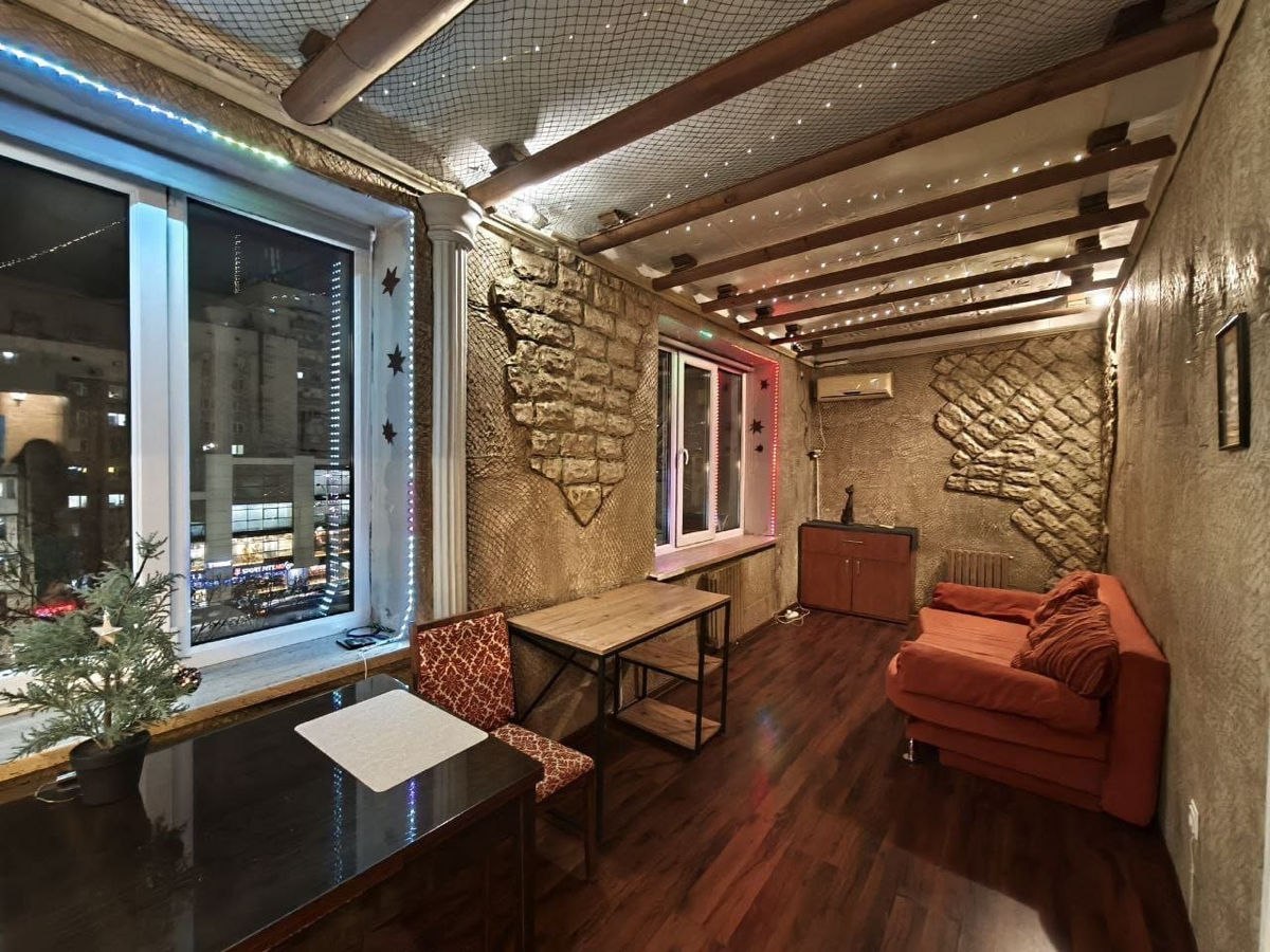 One-Room Apartment in Central Chisinau photo 4 of 8